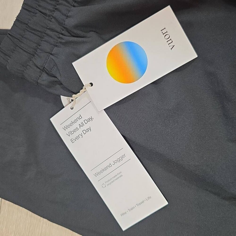 Vuori Weekend Jogger Pants - Picture 2 of 5